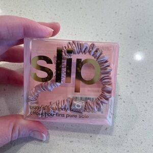 Slip Pink Skinny Silk Scrunchie